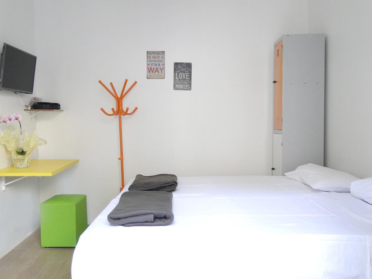 Jardins Village Hostel - Unidade Pinheiros Сао Паоло Екстериор снимка
